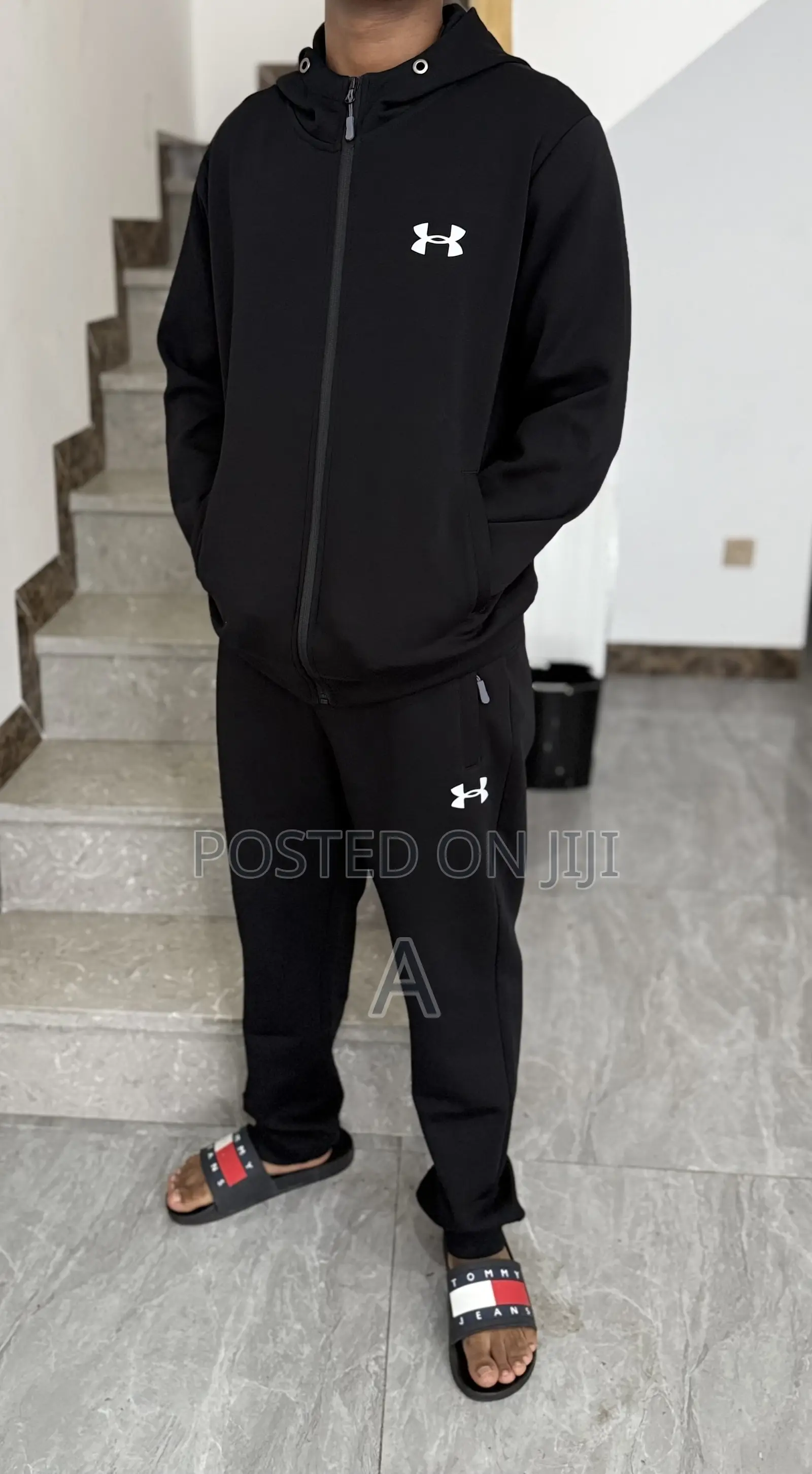 Under Armor Complete Tracksuit