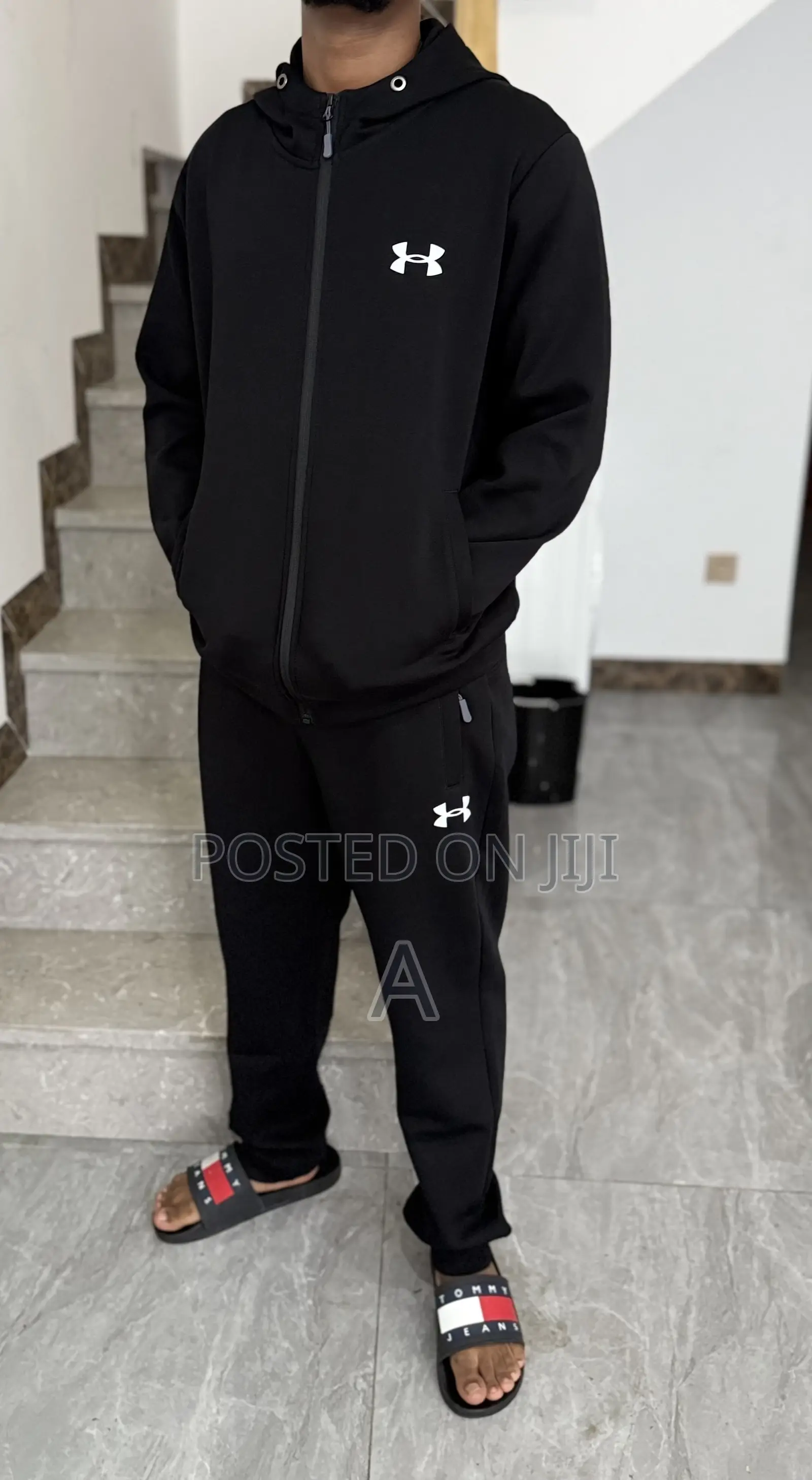 Under Armor Complete Tracksuit