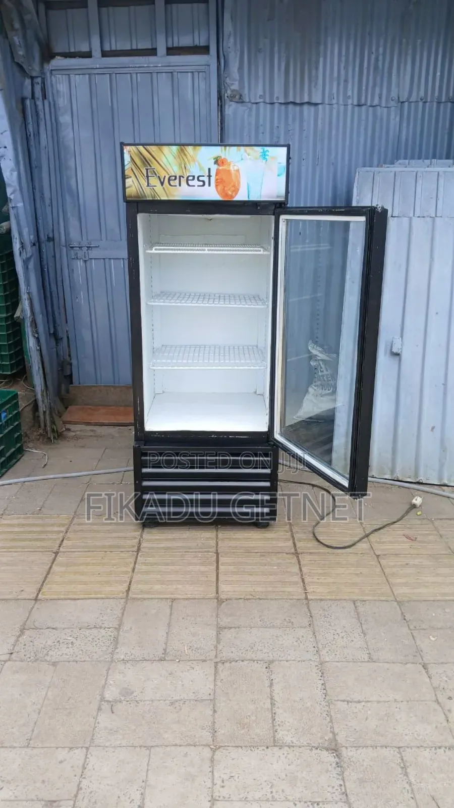 Everest Display Fridge