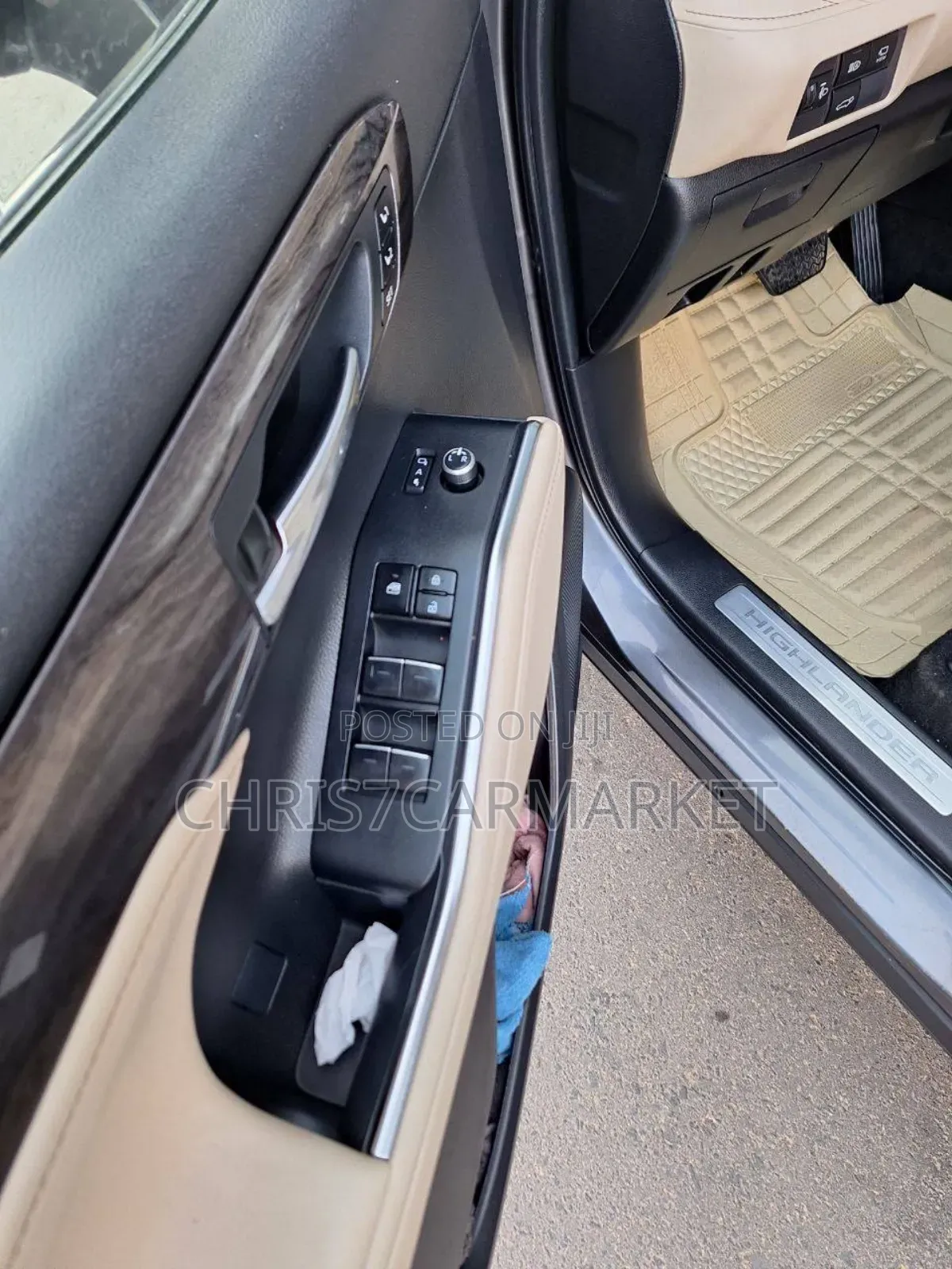 Toyota Highlander Hybrid Limited 2023 Gray