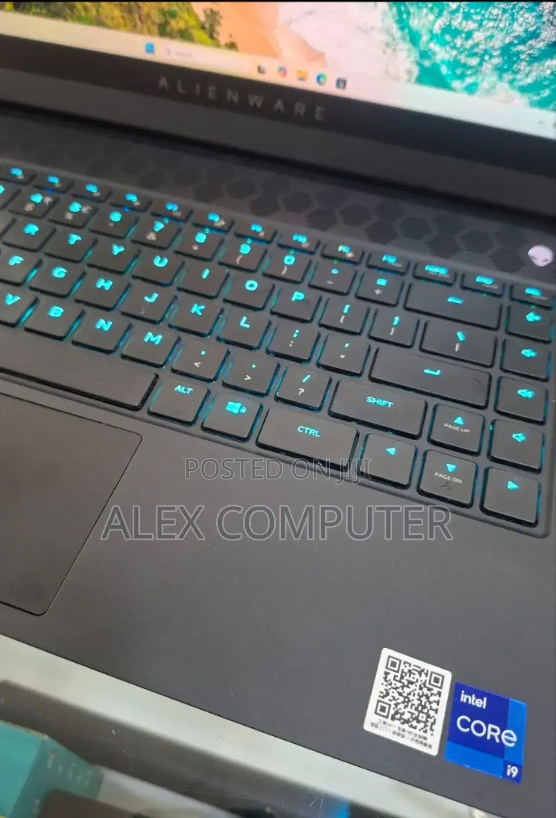 New Laptop Alienware M15 R3 32GB Intel Core I9 SSD 1T