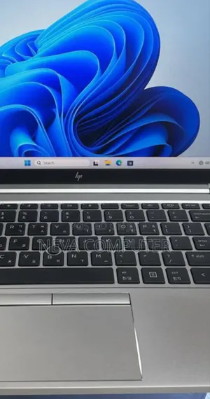 Photo - New Laptop HP EliteBook 840 G8 16GB Intel Core I5 SSD 512GB