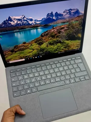 Photo - New Laptop Microsoft Surface 16GB Intel Core I7 SSD 512GB