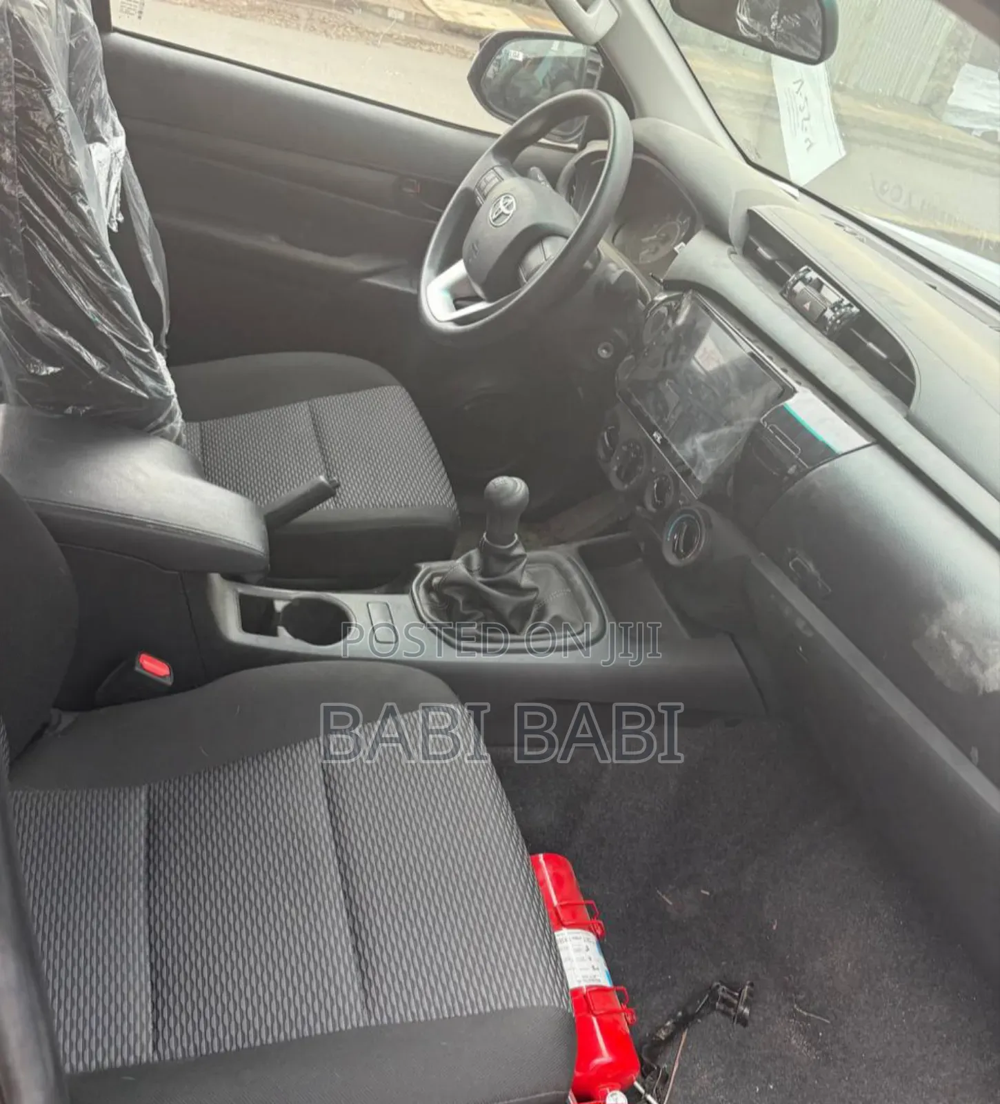 New Toyota Hilux 2024 White