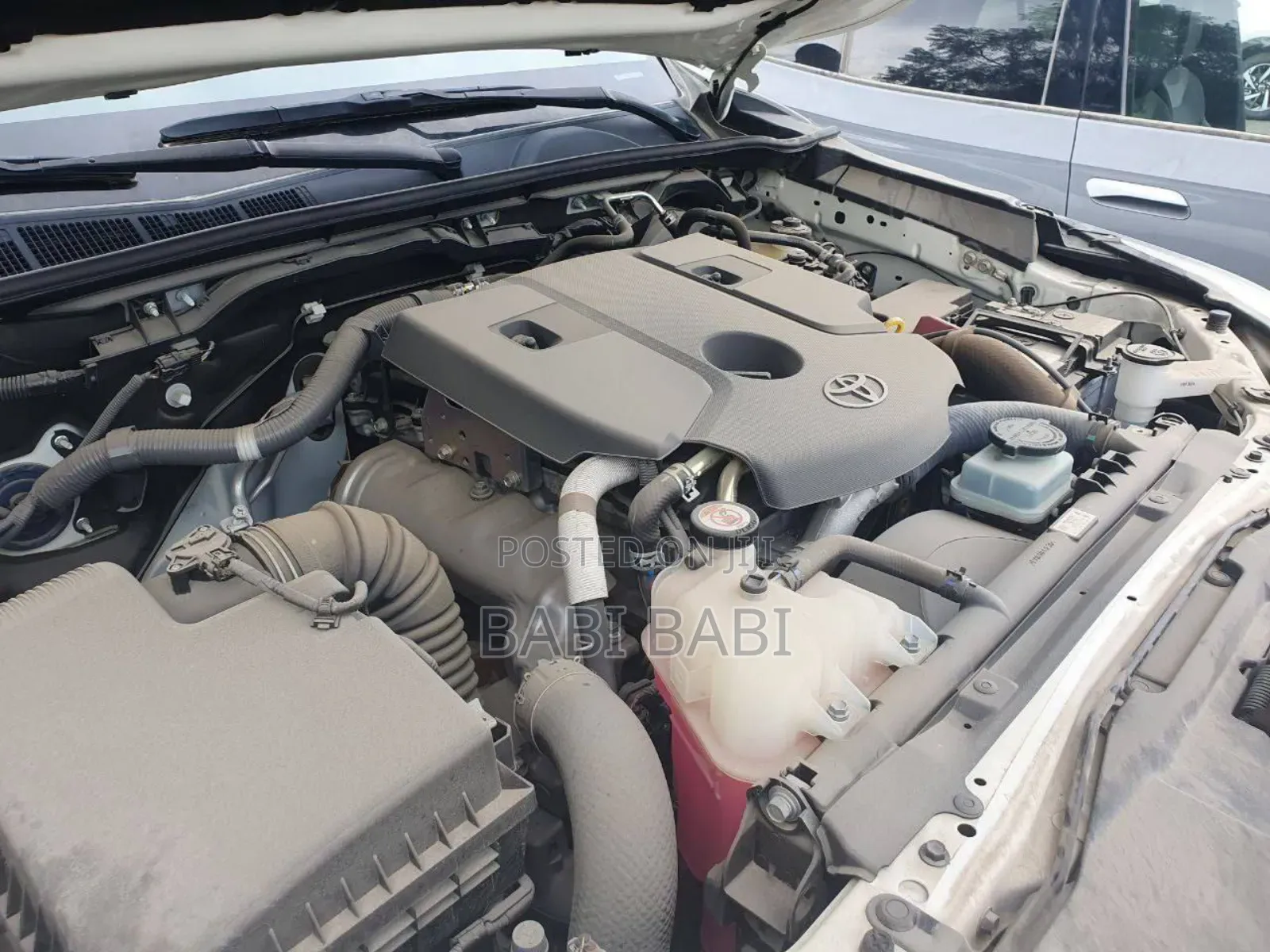 New Toyota Hilux 2024 White