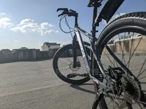 Photo - Bicycle Luta