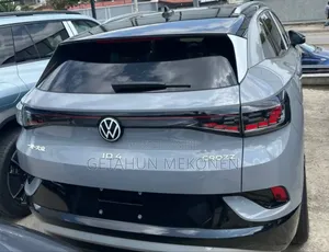 Photo - New Volkswagen ID.4 2024 Gray