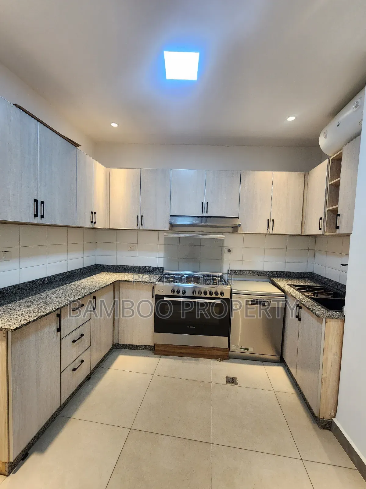 Furnished 3bdrm Apartment in Bole for rent