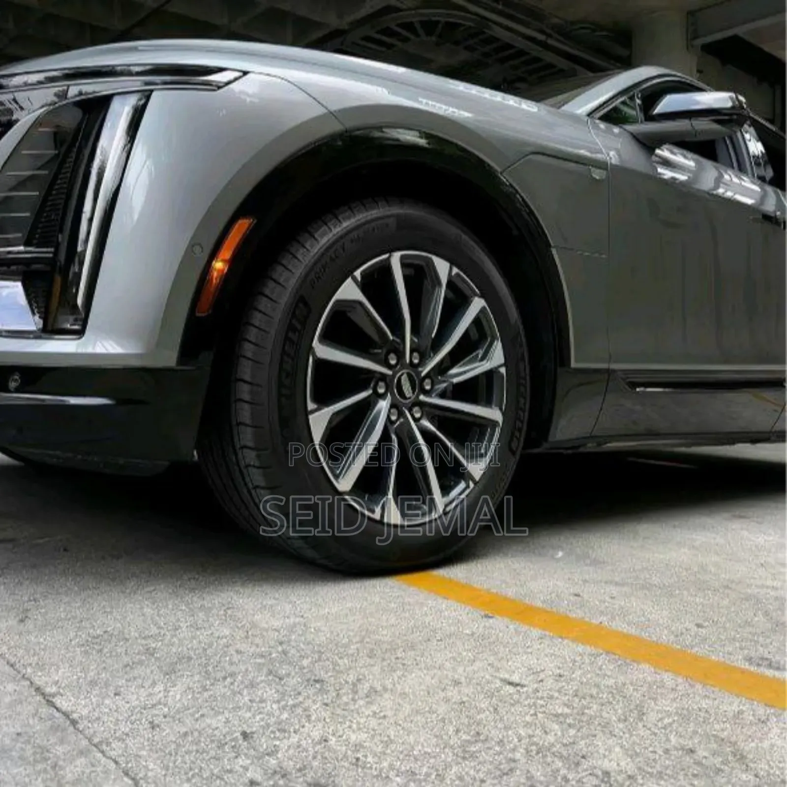 Cadillac Lyriq 2022 Gray