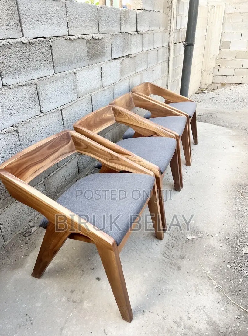 Guest Chairs ወንበር 4 ብዛት