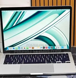 New Laptop Apple MacBook Pro 2019 8GB Apple M2 SSD 256GB