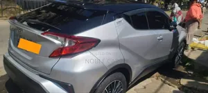 Toyota C-HR 2018 Silver
