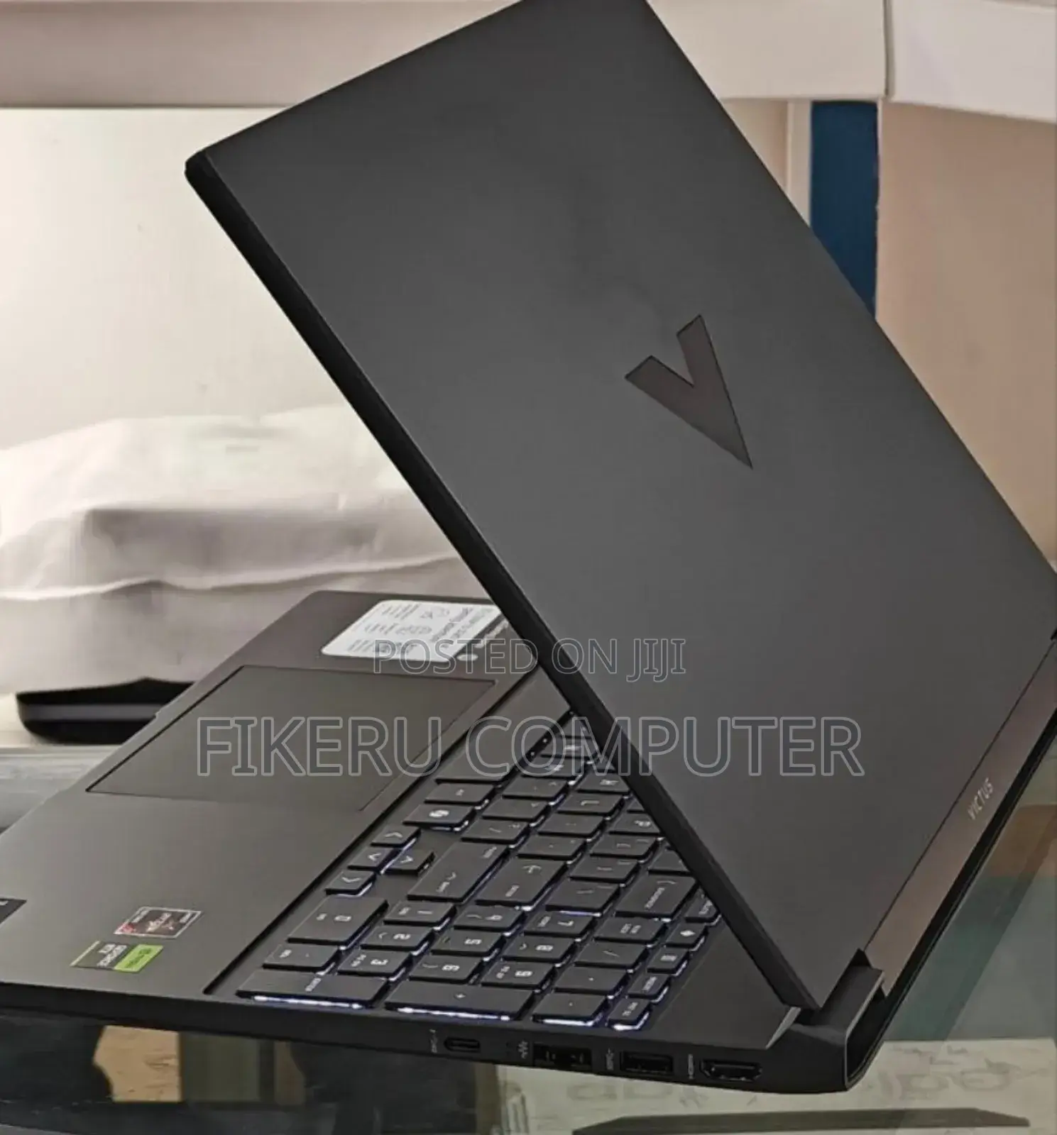 New Laptop HP Victus 15 16GB AMD Ryzen 7 SSD 512GB