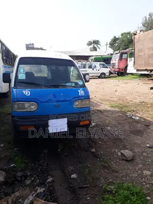 Daewoo Chairman 2005 Blue