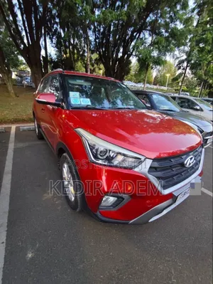 Photo - Hyundai Creta 2019 Red