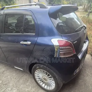Photo - Toyota Yaris 2007 Blue