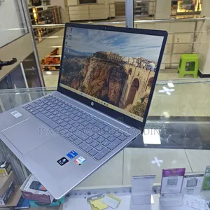 New Laptop HP Stream Notebook 16GB Intel Core I5 SSD 1T