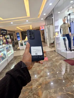 Photo - New Samsung Galaxy A53 5G 128 GB Black