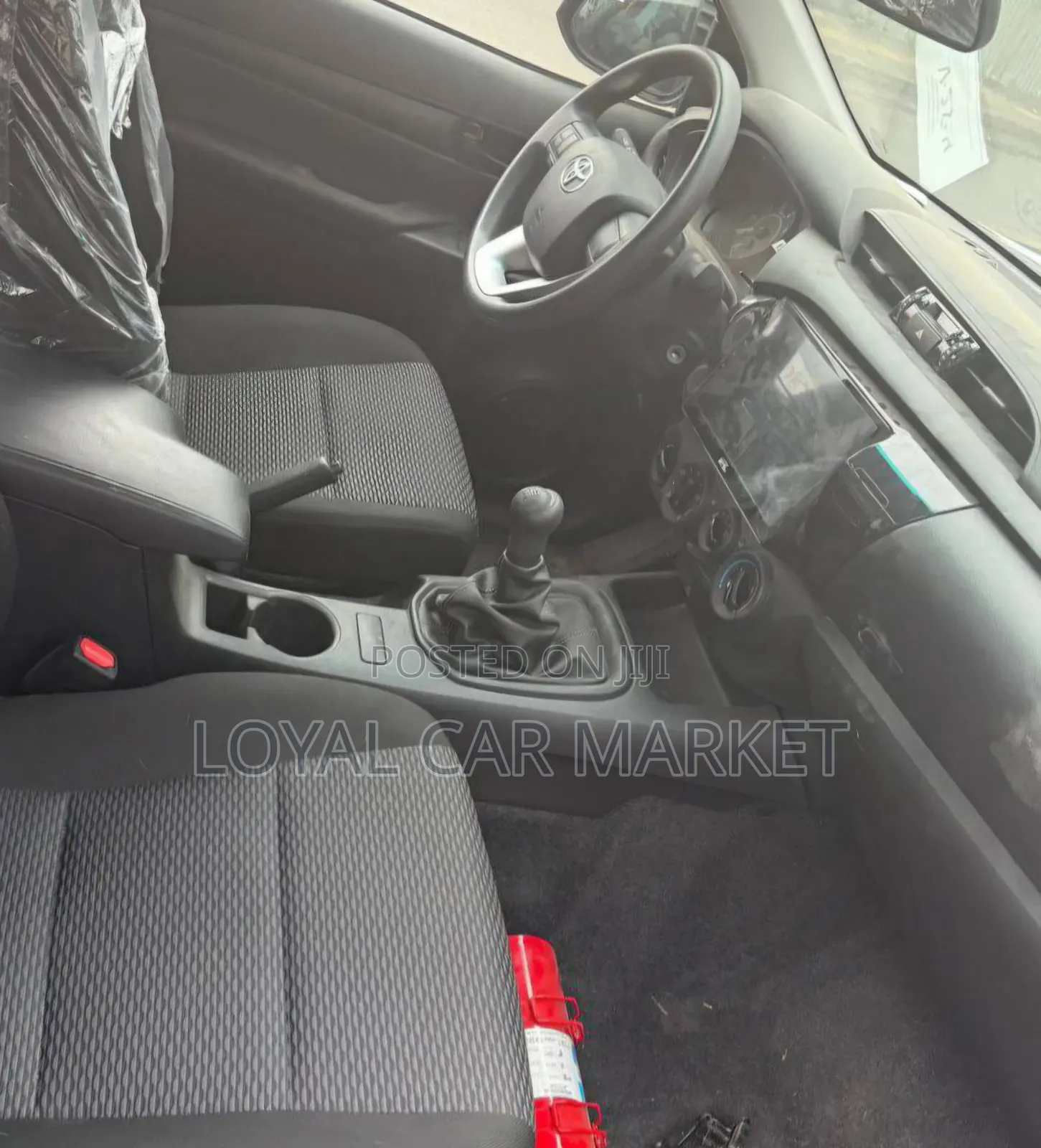 New Toyota Hilux 2023 White