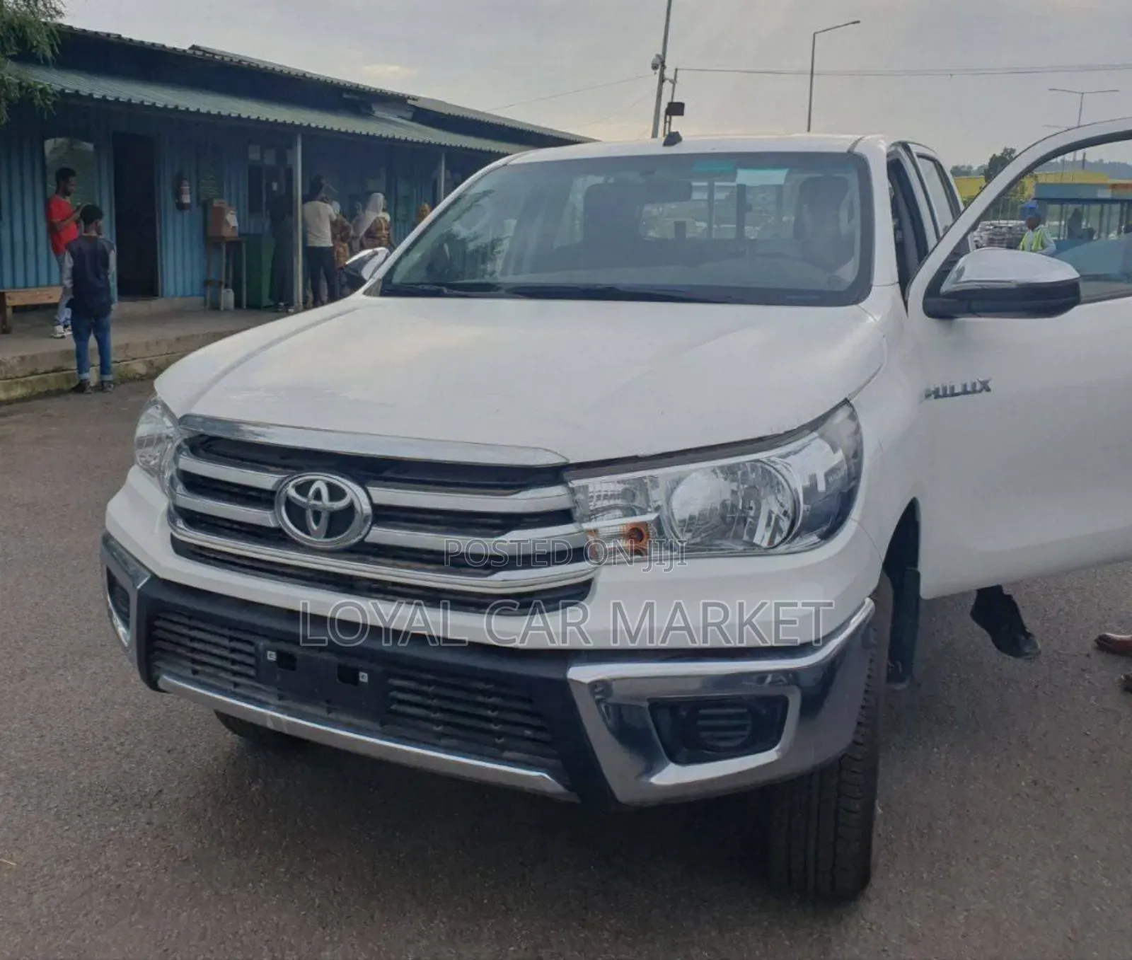 New Toyota Hilux 2023 White