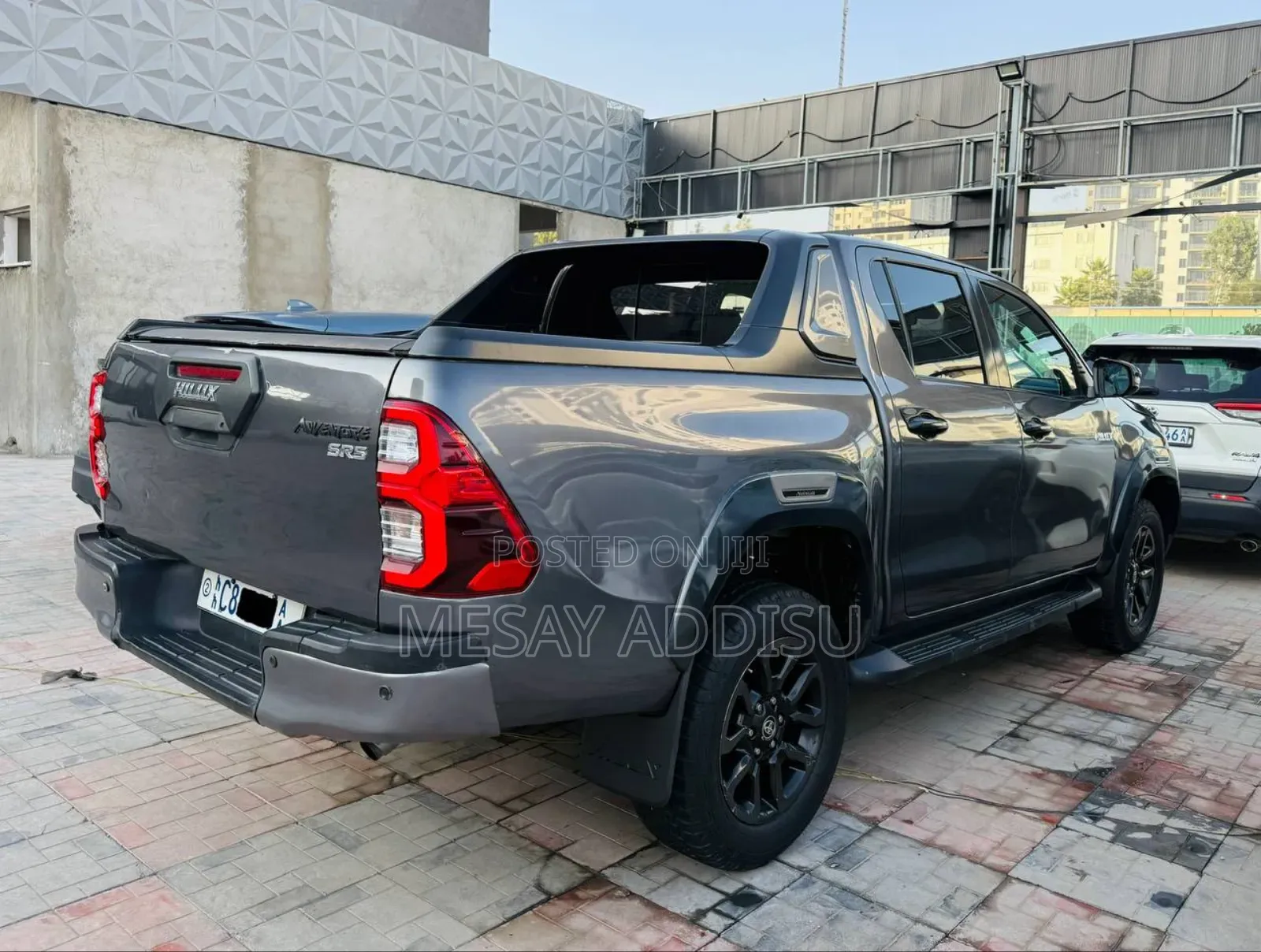 Toyota Hilux 2023 Gray