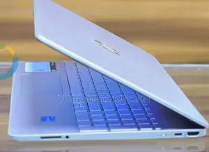 New Laptop HP Stream Notebook 8GB Intel Core I3 SSD 256GB