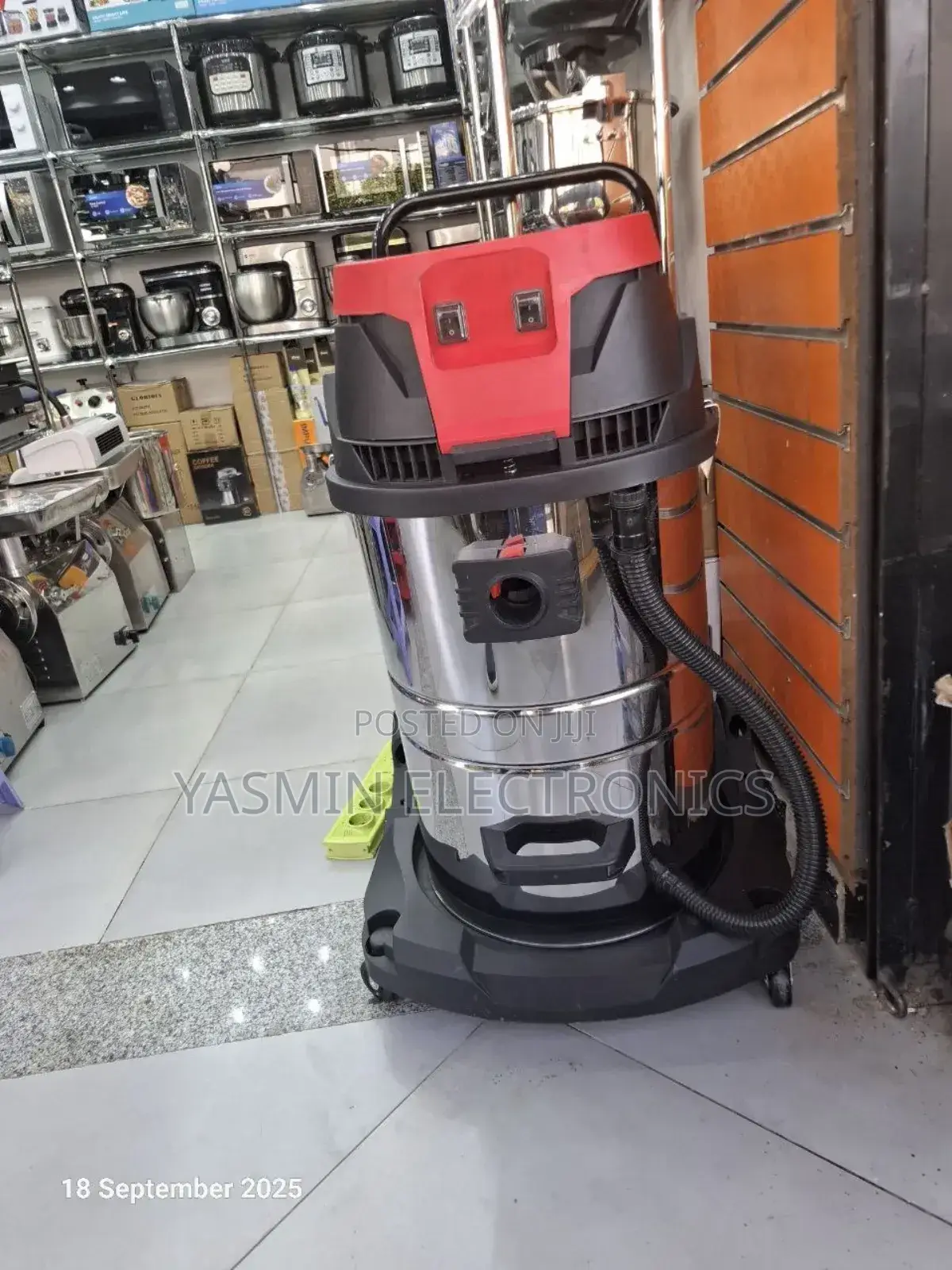 Vacuum Cleaners 80-litters Deliver