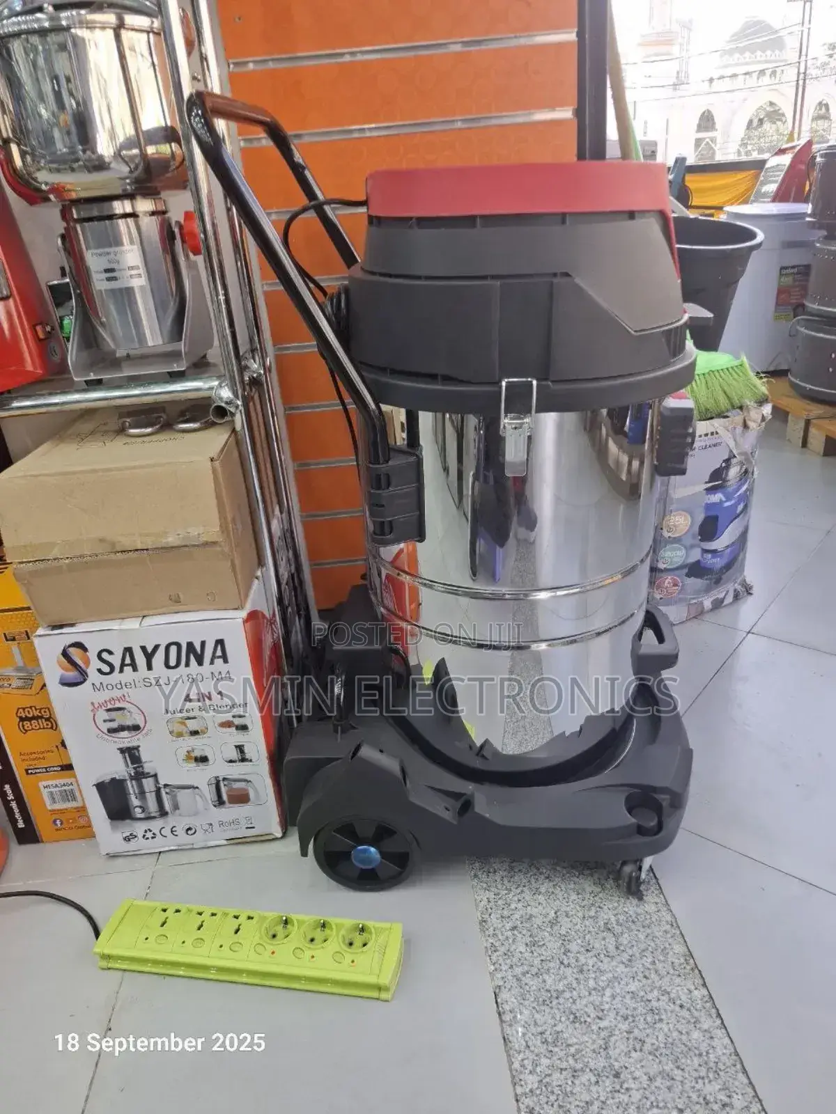 Vacuum Cleaners 80-litters Deliver