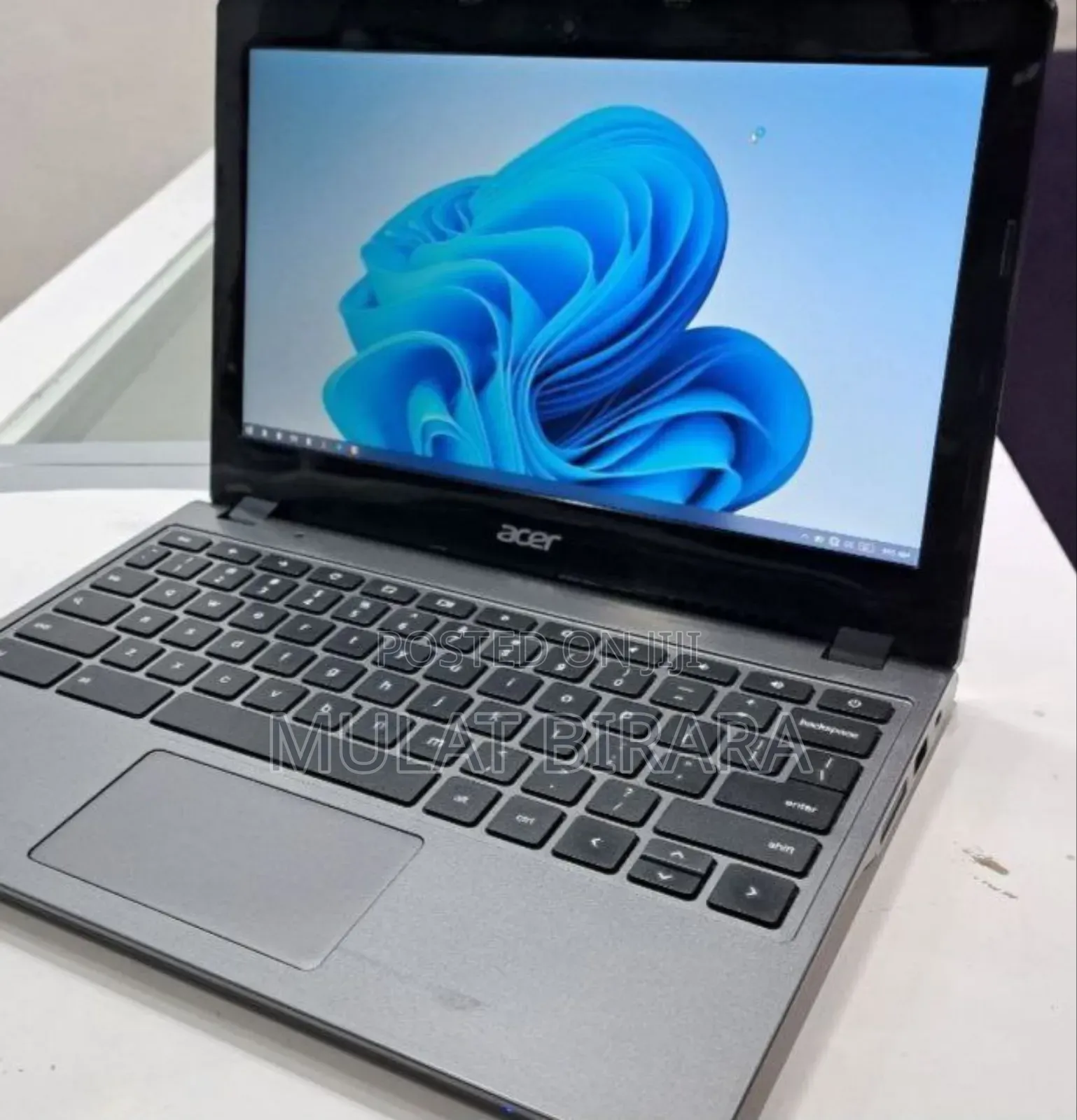 New Laptop Acer Chromebook R 13 4GB Intel Celeron SSD 128GB