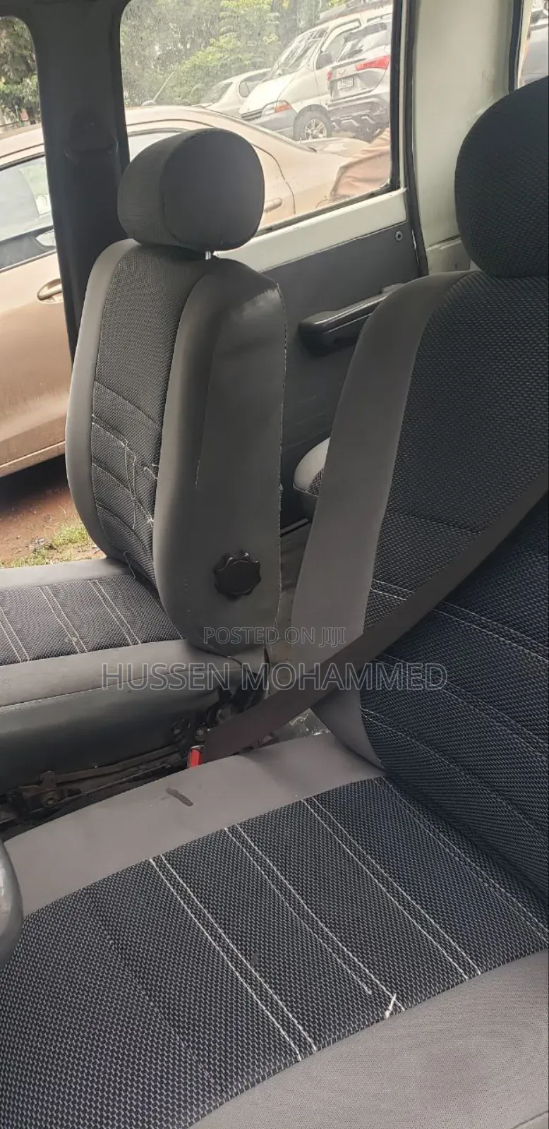 Toyota Hilux 1995 White