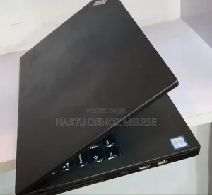 New Laptop Lenovo ThinkPad Yoga 8GB Intel Core I7 SSD 512GB