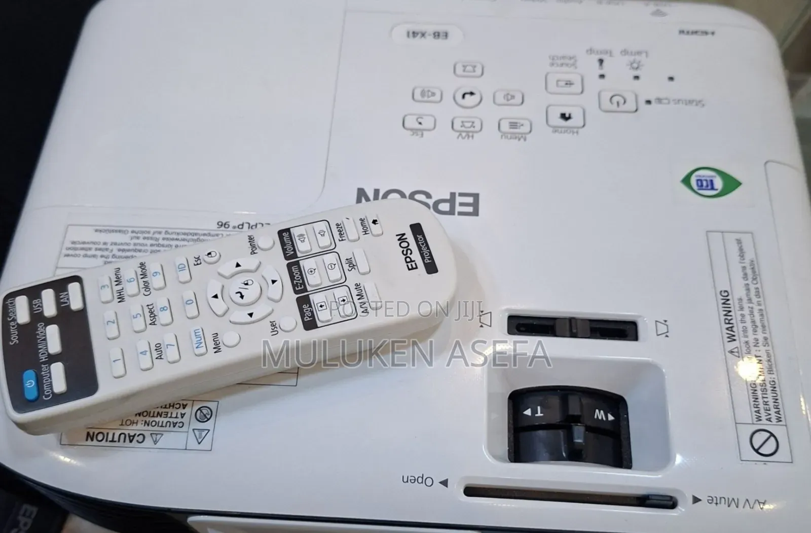 Brand New With Manual Epson Projector Model Name: Eb-X41 Hardw