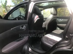 Nissan Qashqai 2017 Gray