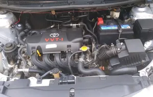 Toyota Yaris 2015 Silver