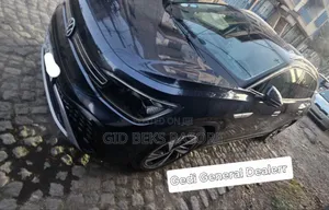 Volkswagen ID.6 2023 Blue