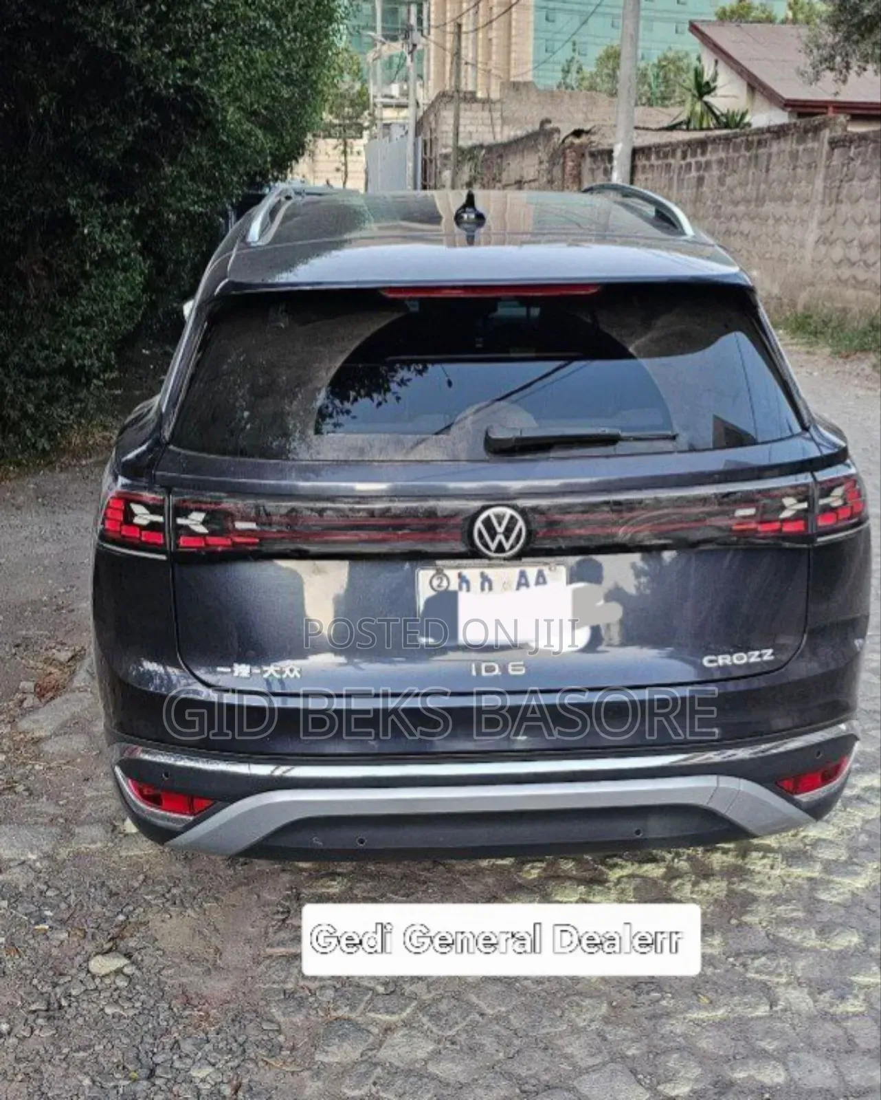 Volkswagen ID.6 2023 Blue