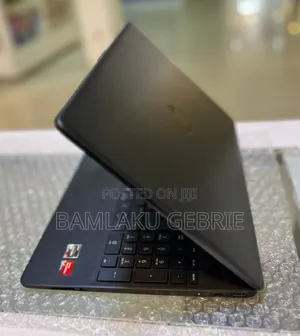 New Laptop HP Stream Notebook 8GB AMD Ryzen 5 SSD 512GB