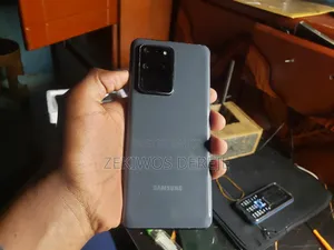 Photo - Samsung Galaxy S20 Ultra 5G 128 GB Gray