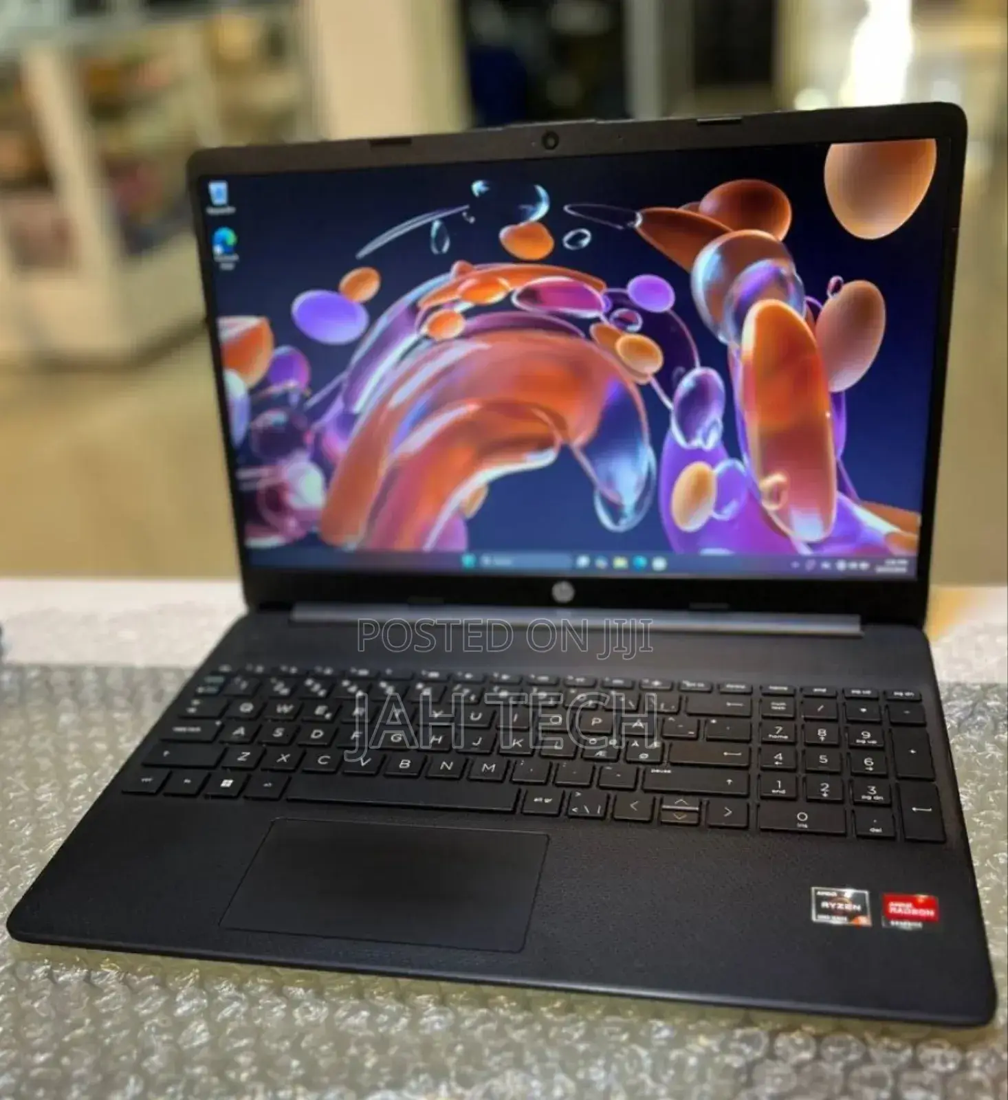 New Laptop HP Stream Notebook 8GB AMD Ryzen 5 SSD 512GB