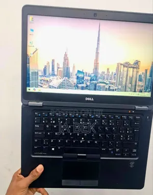 New Laptop Dell Latitude 5310 8GB Intel Core I5 SSD 256GB