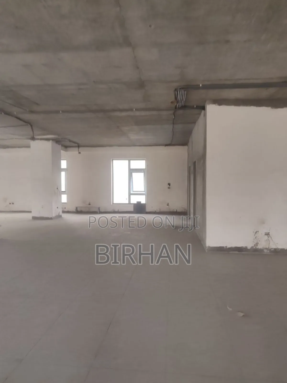 Show Room Car for Rent