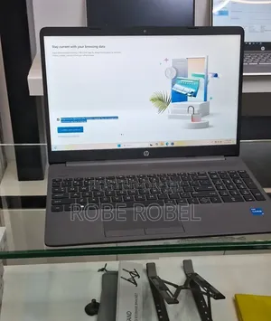 New Laptop HP Stream Notebook 8GB Intel Core I5 SSD 1T