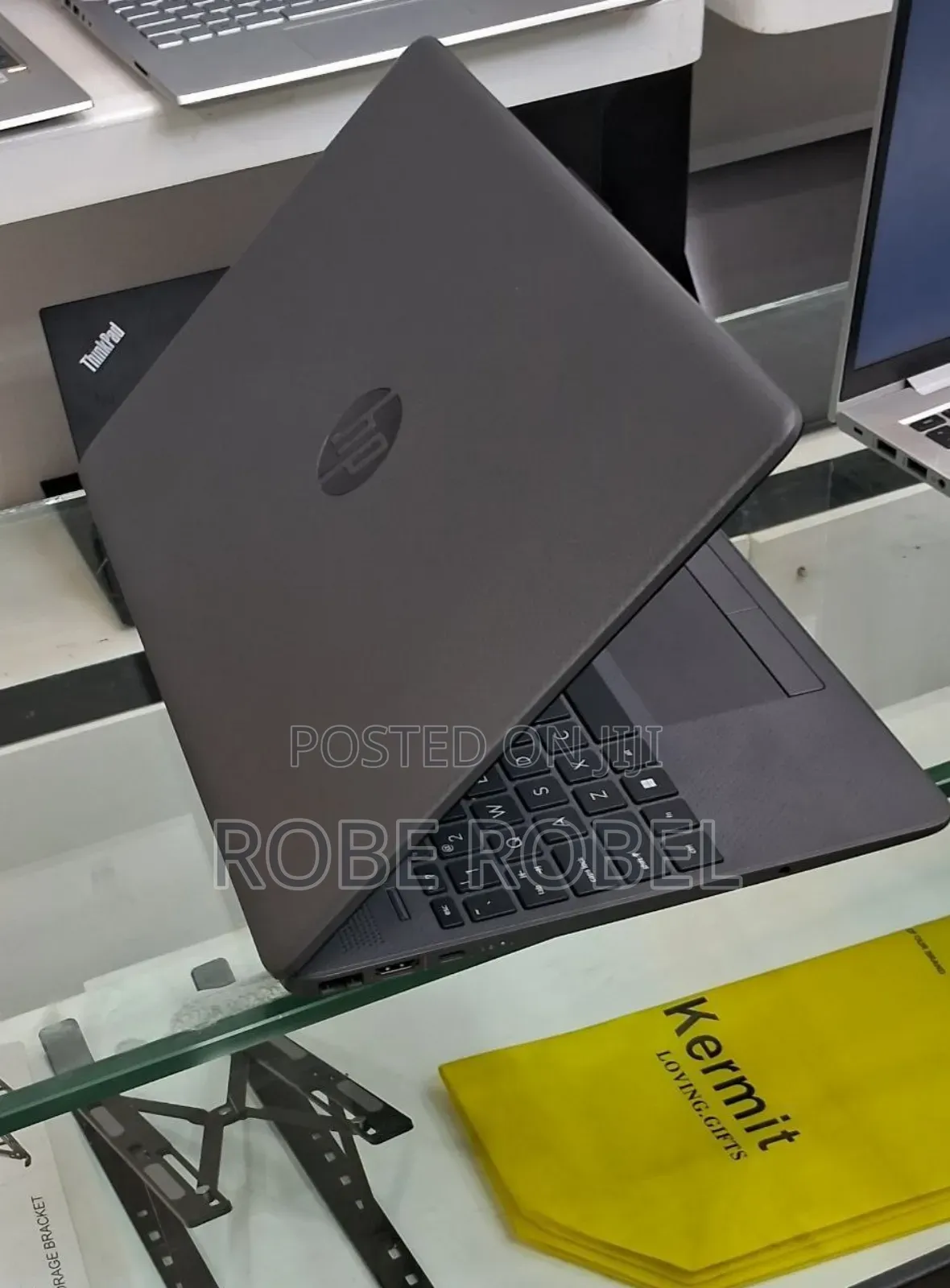 New Laptop HP Stream Notebook 8GB Intel Core I5 SSD 1T