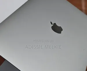 New Laptop Apple MacBook Air 2019 8GB Intel Core I5 SSD 128GB