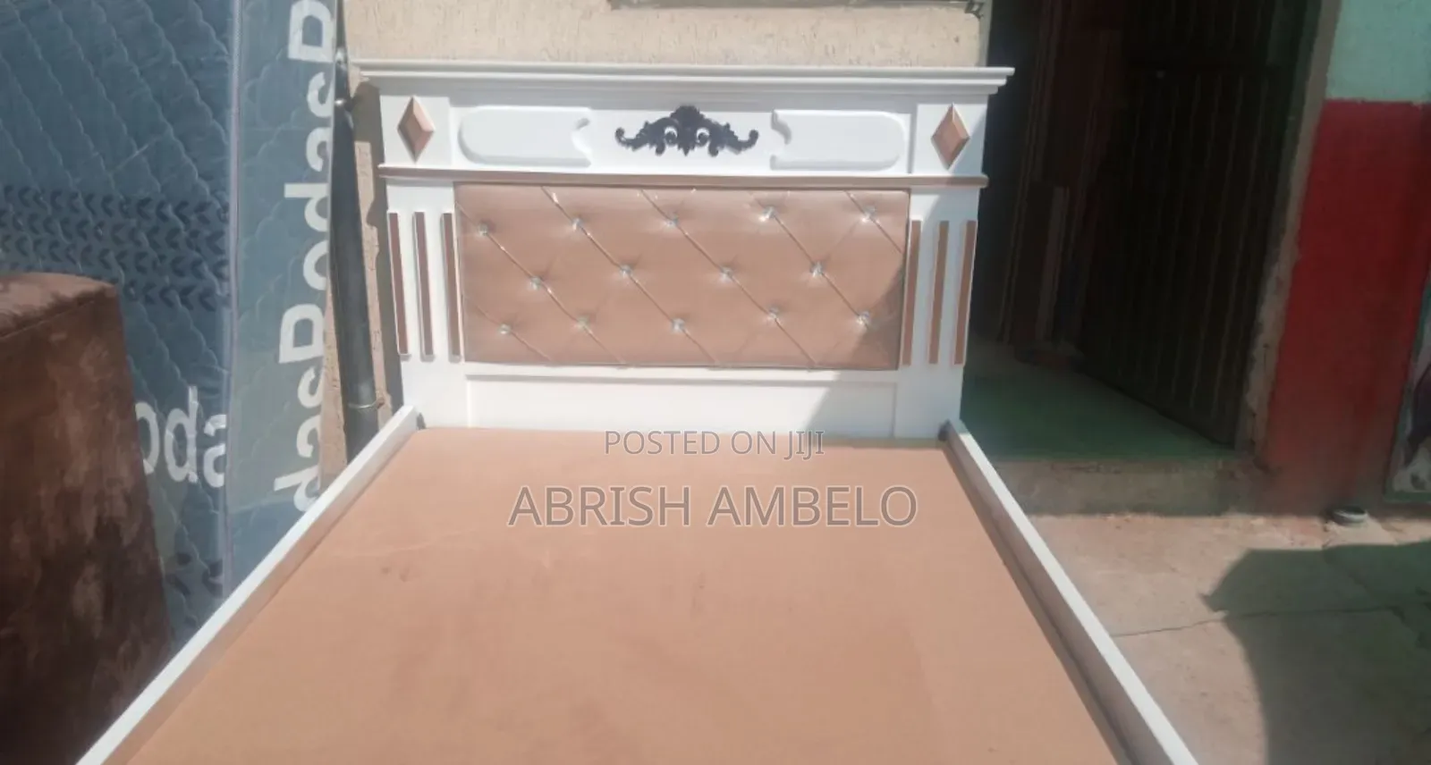 አልጋዎች በፈለጉት ዲዛይን Free Delivery