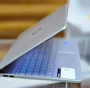 New Laptop HP Stream Notebook 8GB Intel Core I5 SSD 256GB