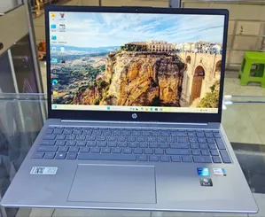 New Laptop HP Stream Notebook 16GB Intel Core I5 SSD 1T