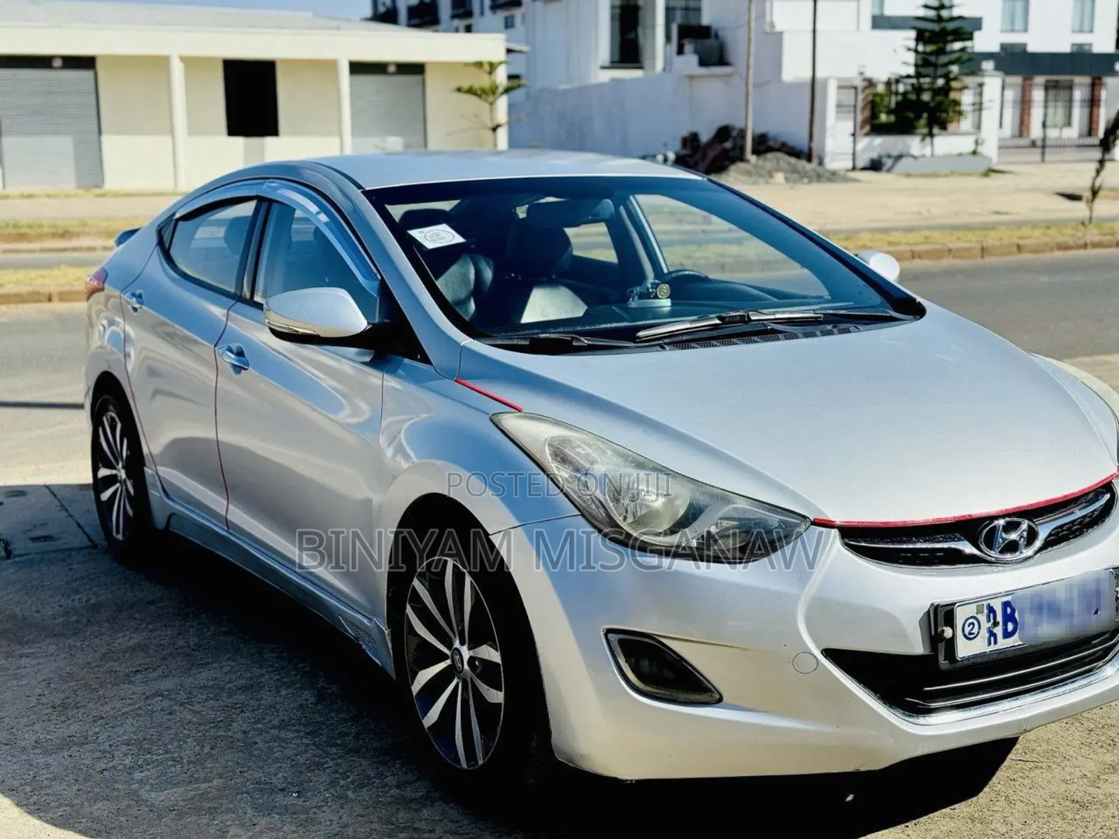 Hyundai Avante 2013 Silver