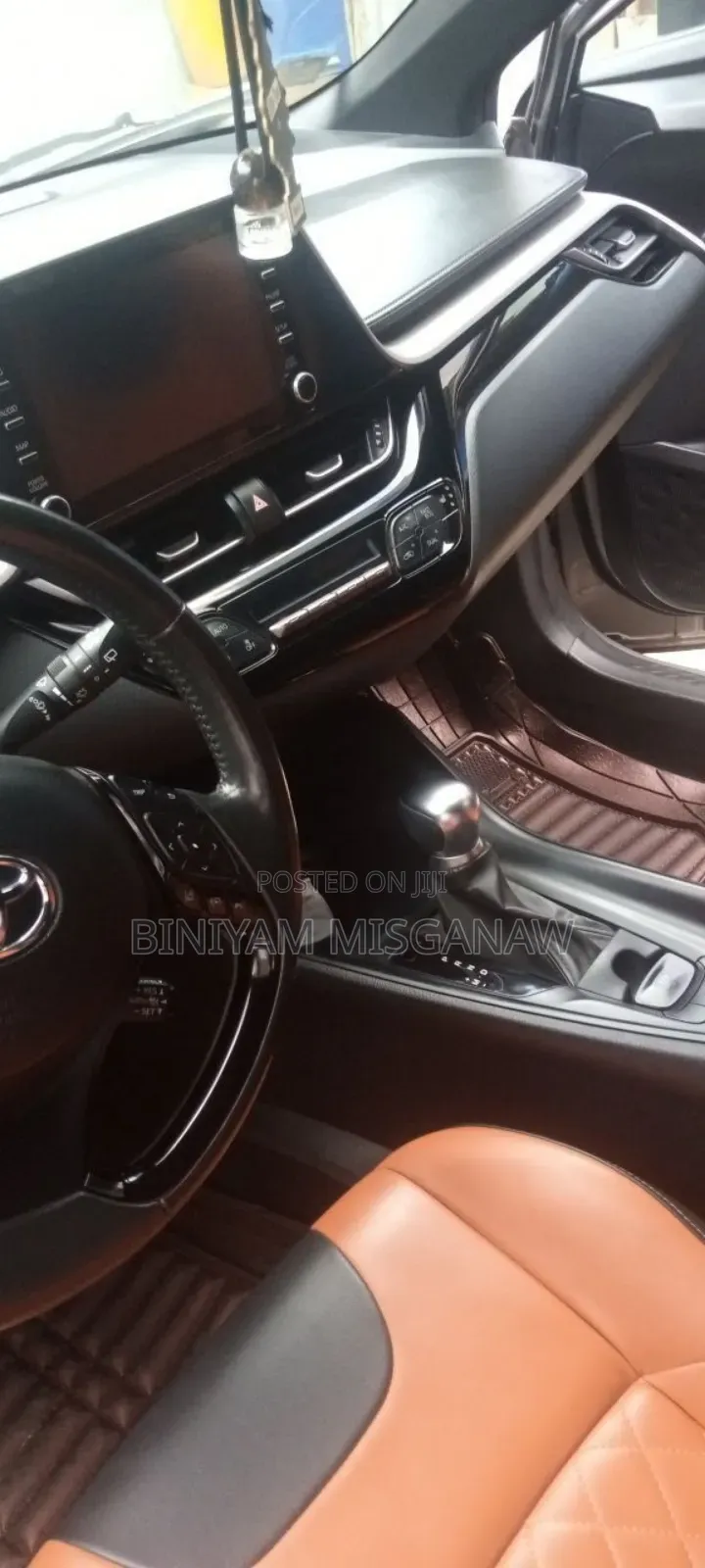 Toyota C-HR 2021 Gray