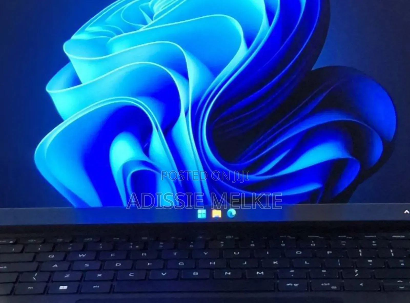 New Laptop Dell Precision 5570 16GB Intel Core I7 SSD 512GB